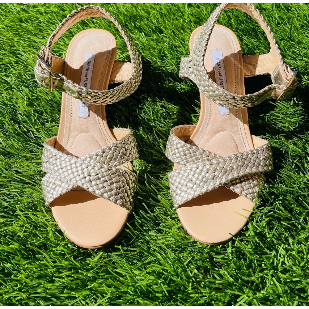 Diane von Furstenberg sandle 5M